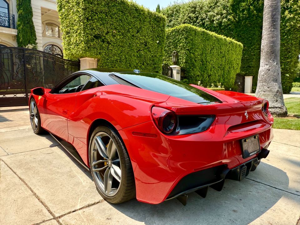 2016 Ferrari 488 GTB