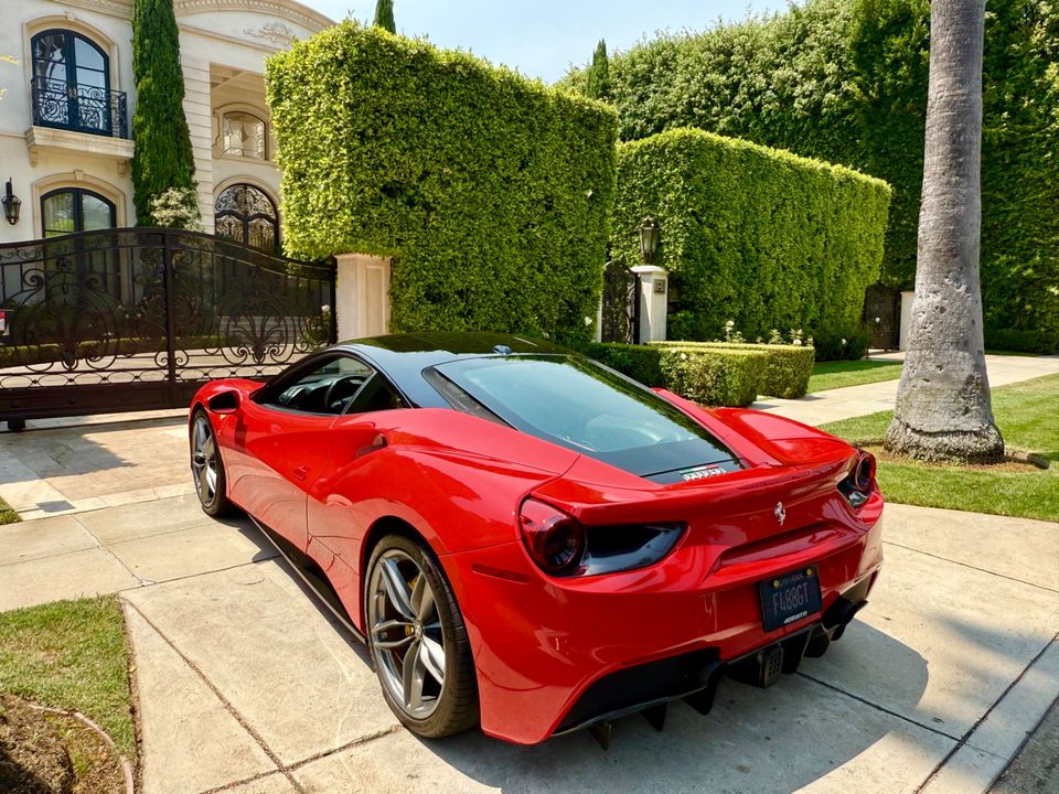 2016 Ferrari 488 GTB
