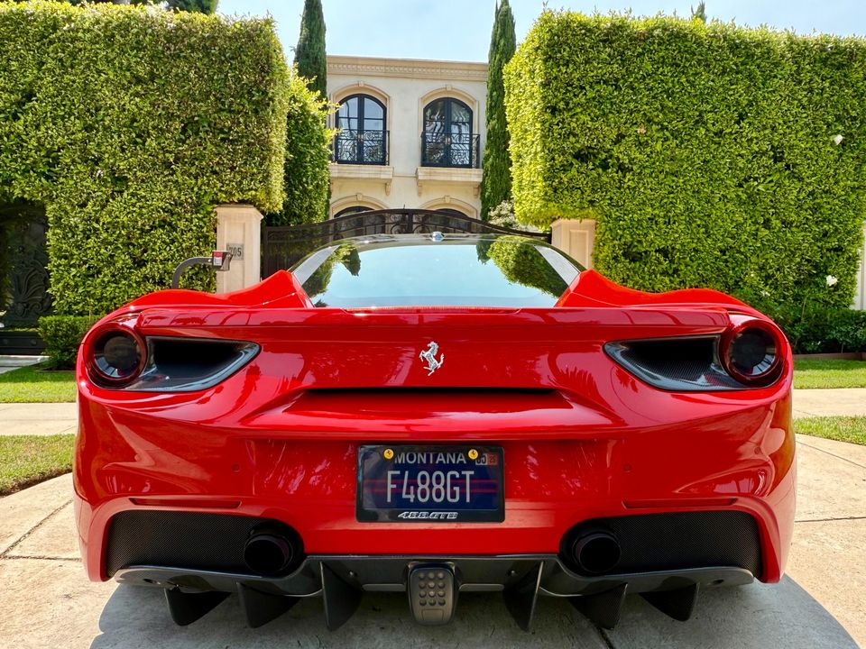 2016 Ferrari 488 GTB