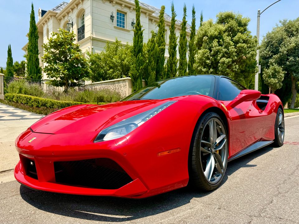 2016 Ferrari 488 GTB