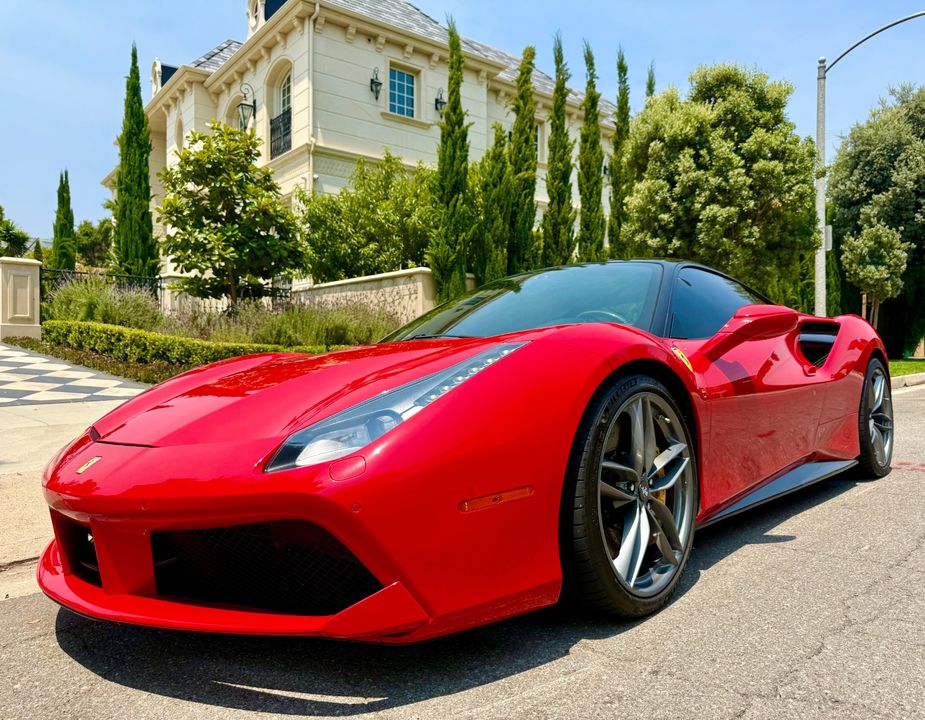 2016 Ferrari 488 GTB