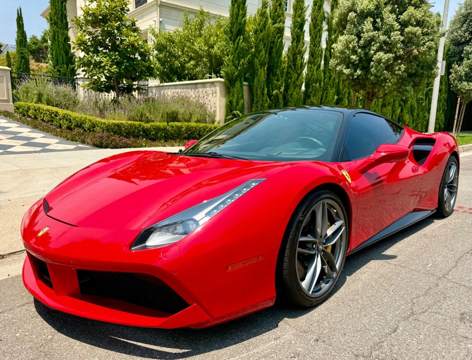 2016 Ferrari 488 GTB