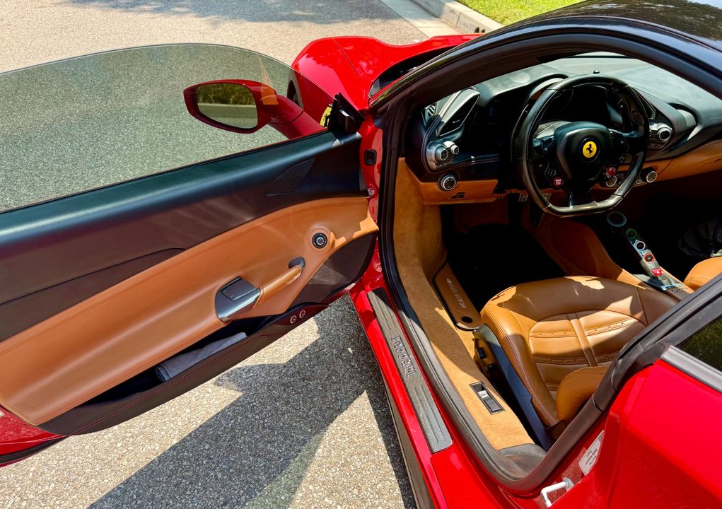 2016 Ferrari 488 GTB