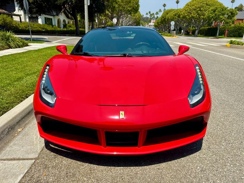 2016 Ferrari 488 GTB