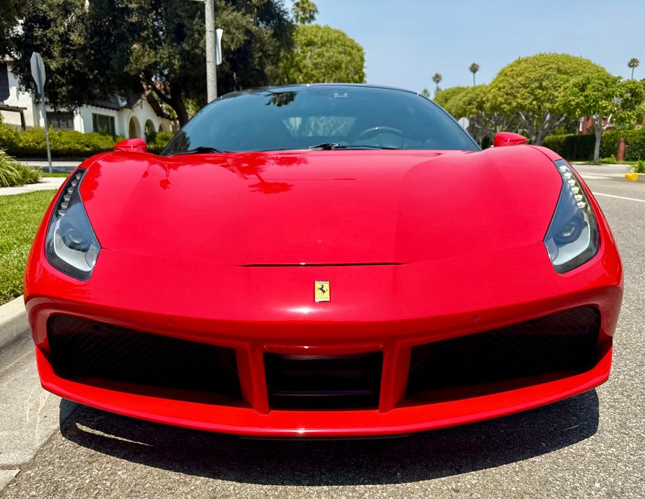 2016 Ferrari 488 GTB