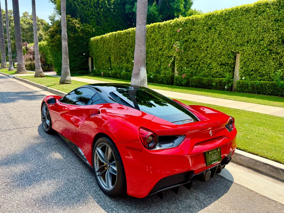 2016 Ferrari 488 GTB