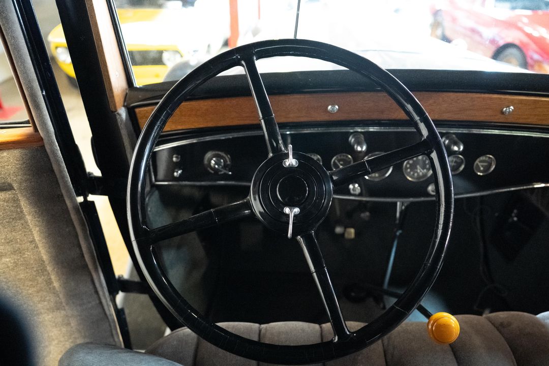 1930 Cadillac 353