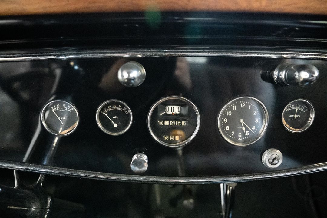 1930 Cadillac 353