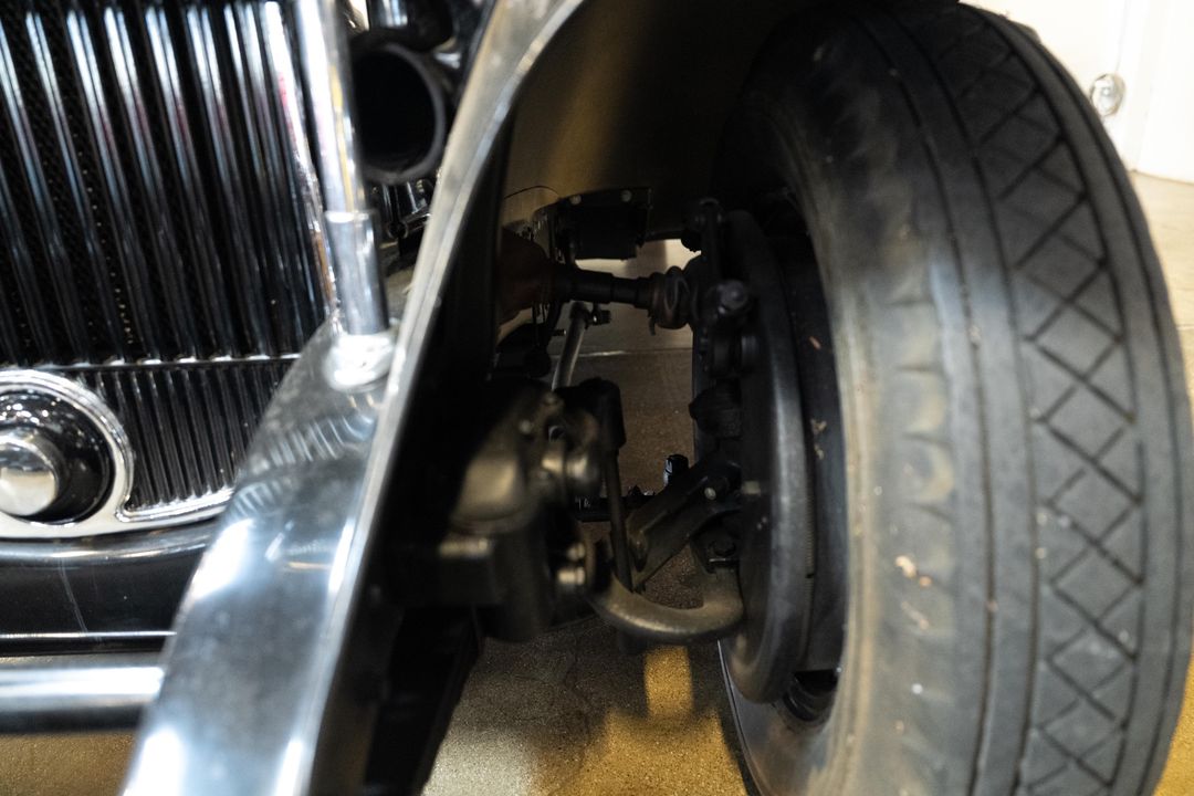 1930 Cadillac 353