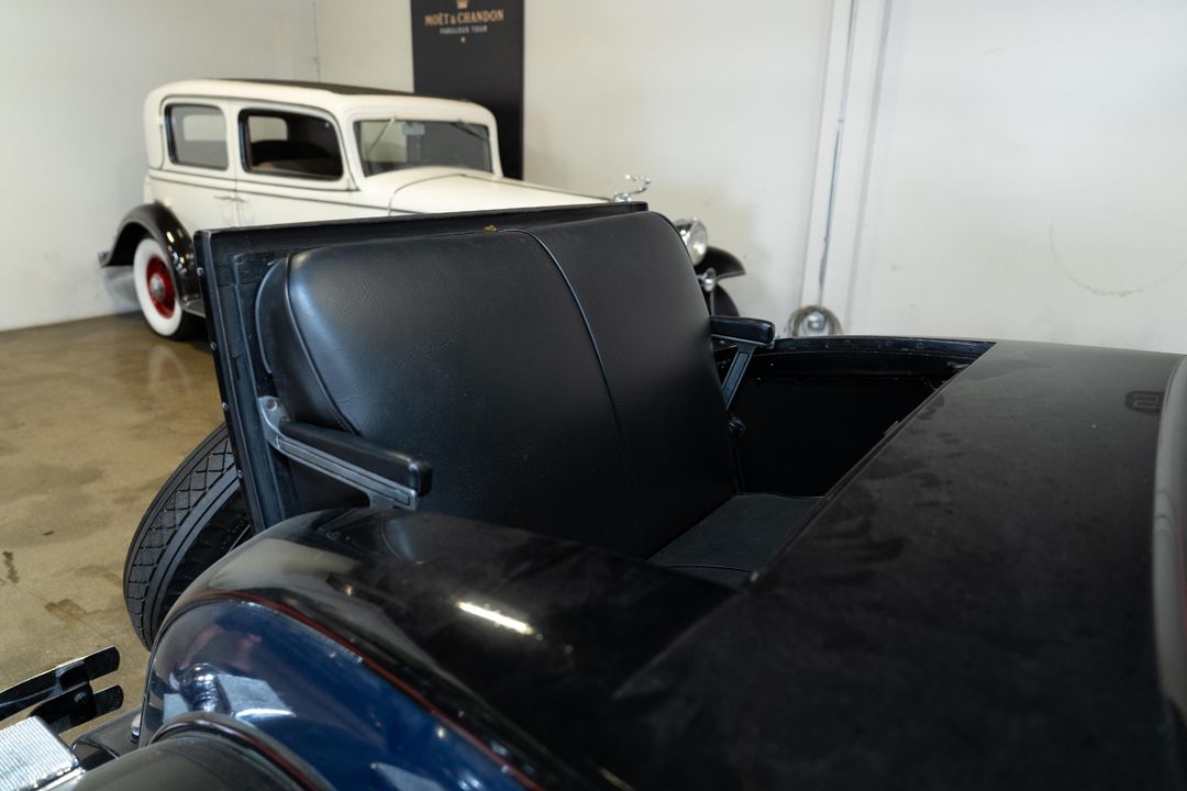1930 Cadillac 353