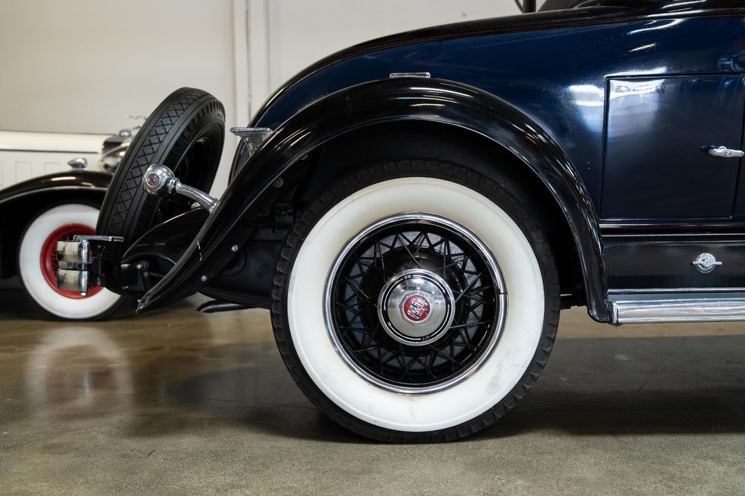 1930 Cadillac 353
