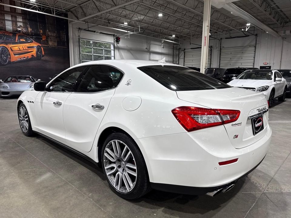 2015 Maserati Ghibli