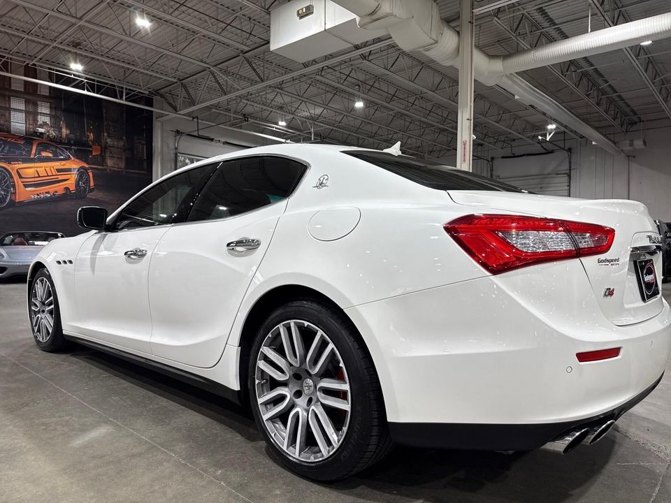 2015 Maserati Ghibli