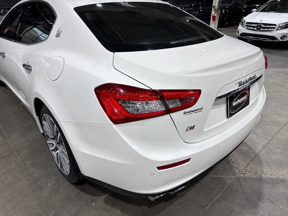 2015 Maserati Ghibli