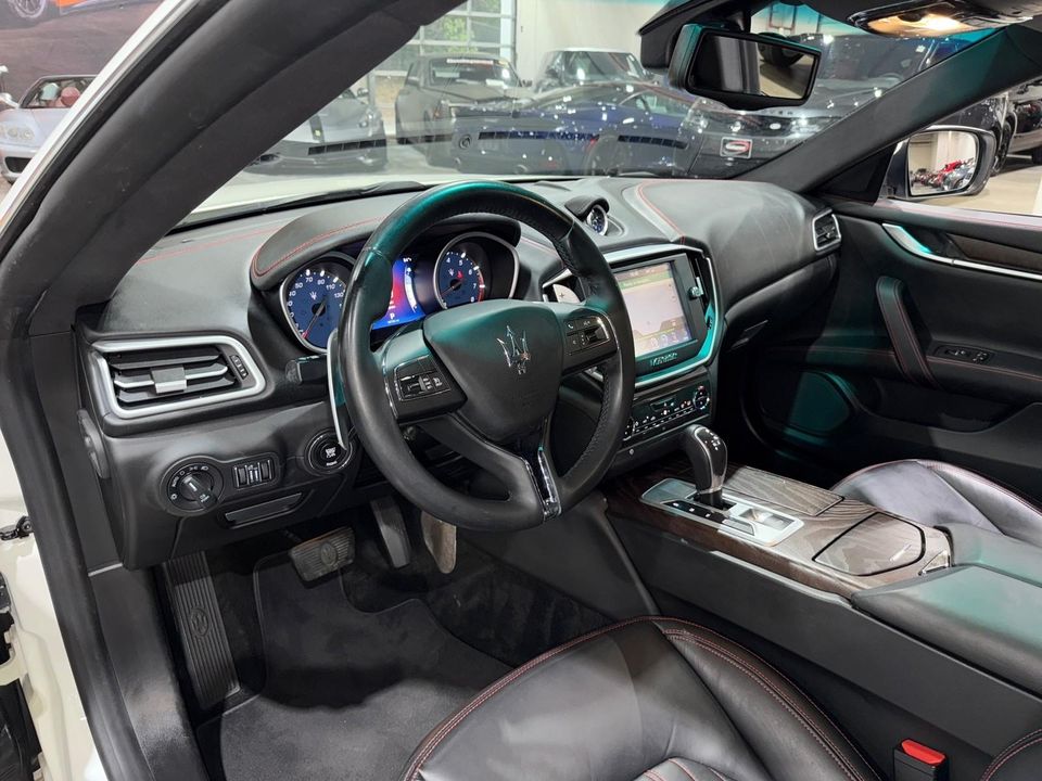 2015 Maserati Ghibli