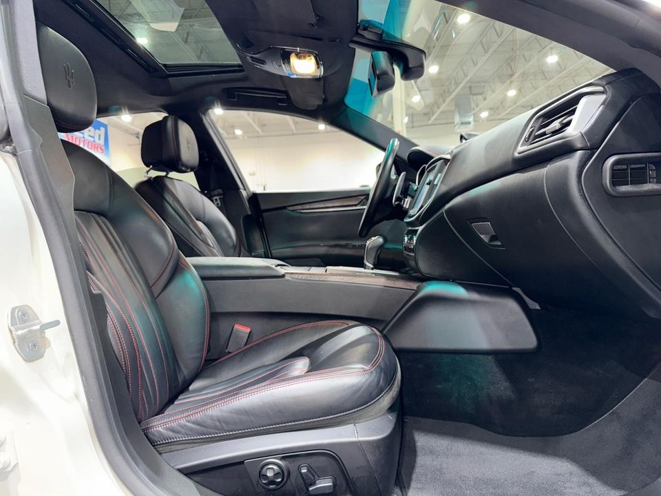 2015 Maserati Ghibli