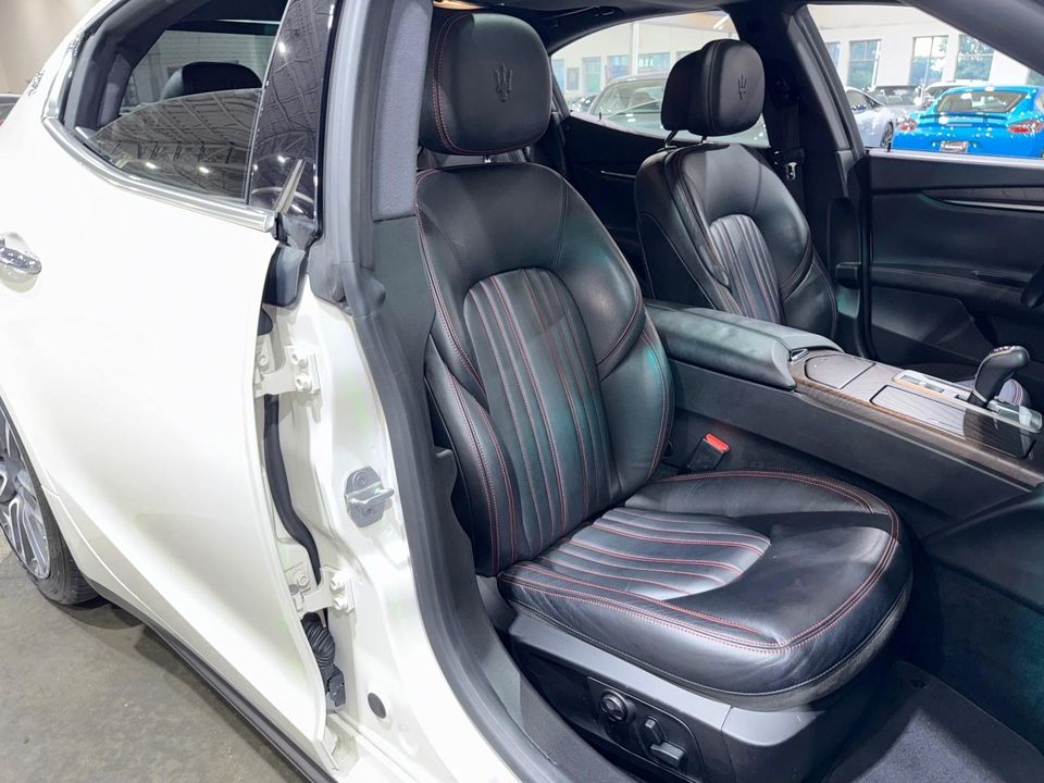 2015 Maserati Ghibli
