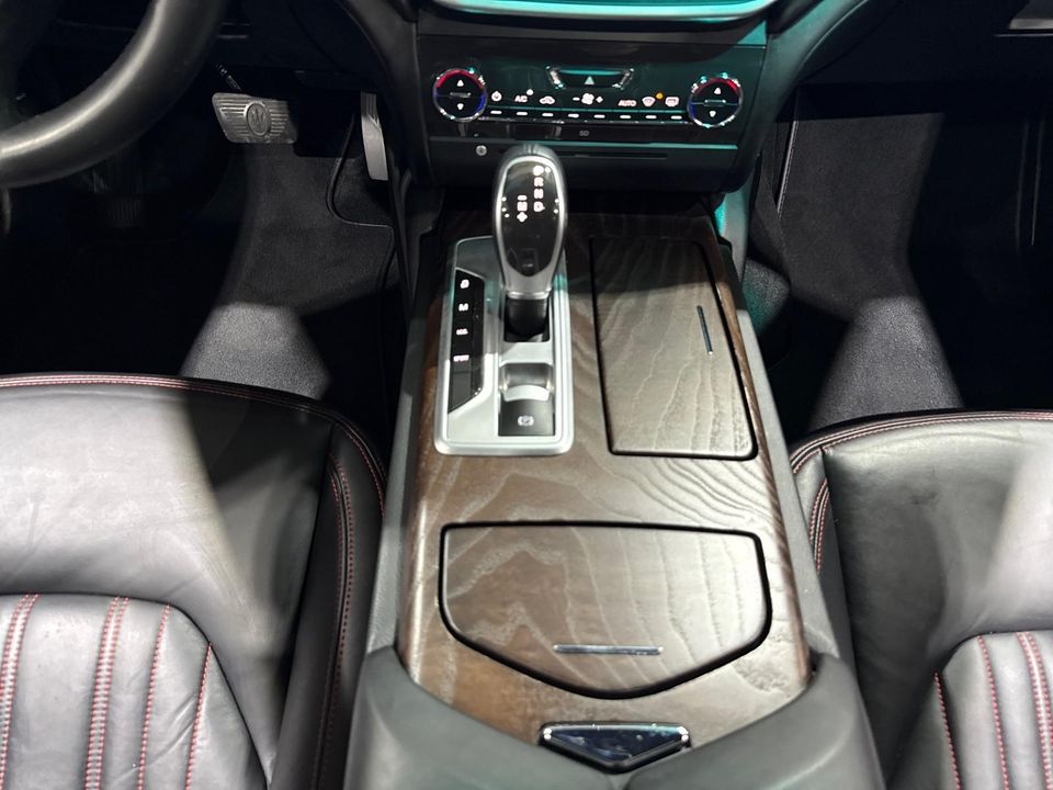 2015 Maserati Ghibli