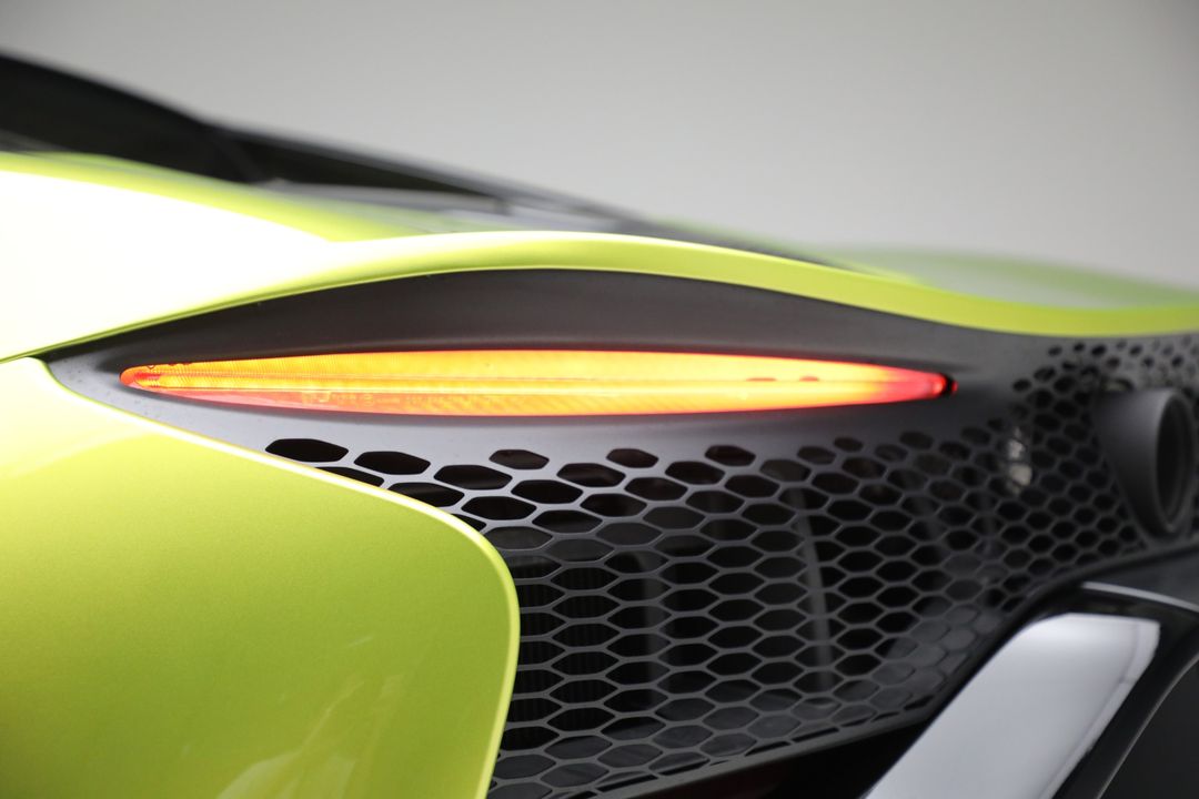 2024 McLaren Artura