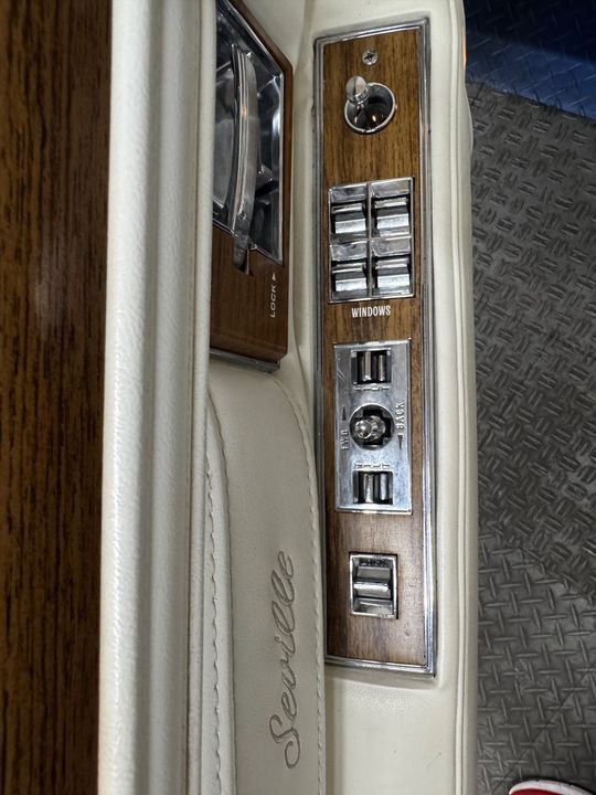 1985 Cadillac Seville