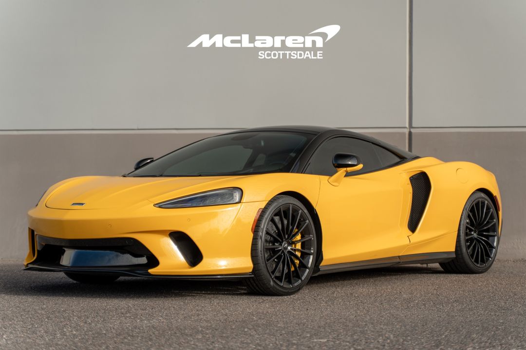 2023 MCLAREN GT