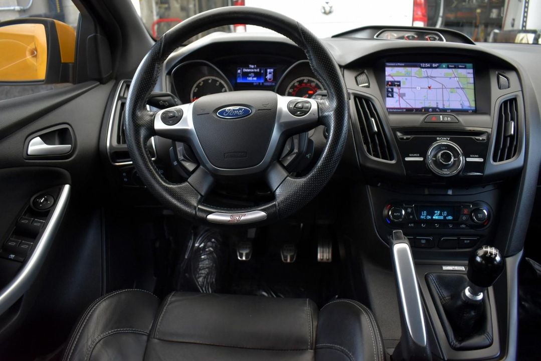 2013 Ford FOCUS ST TURBO TANGERINE SCREAM