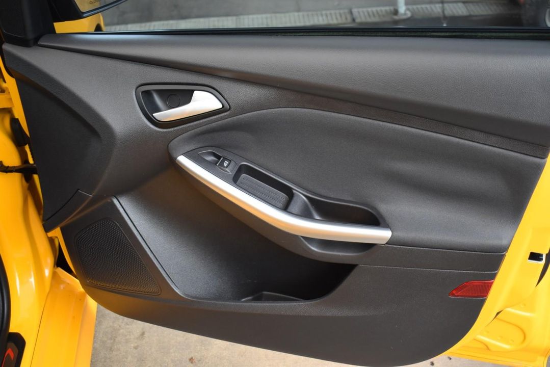 2013 Ford FOCUS ST TURBO TANGERINE SCREAM