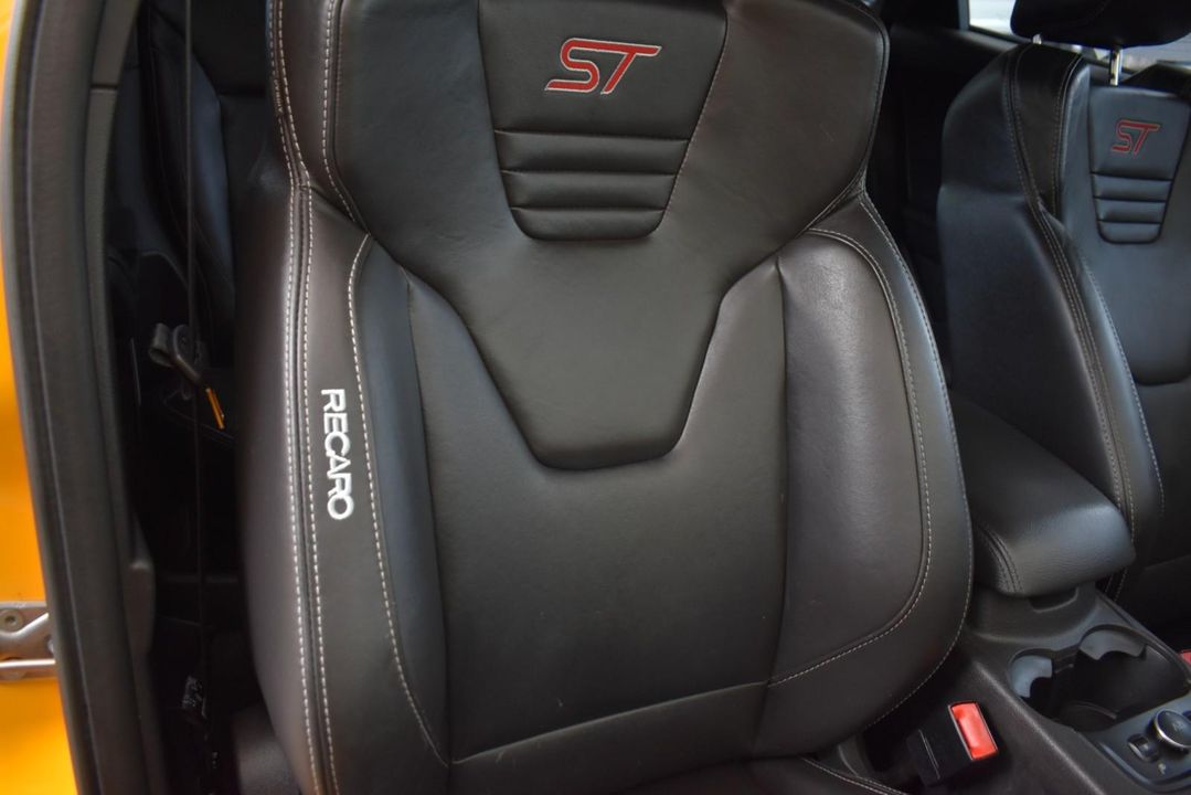 2013 Ford FOCUS ST TURBO TANGERINE SCREAM