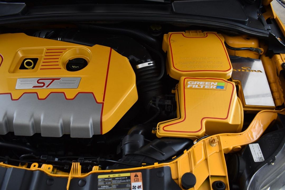2013 Ford FOCUS ST TURBO TANGERINE SCREAM