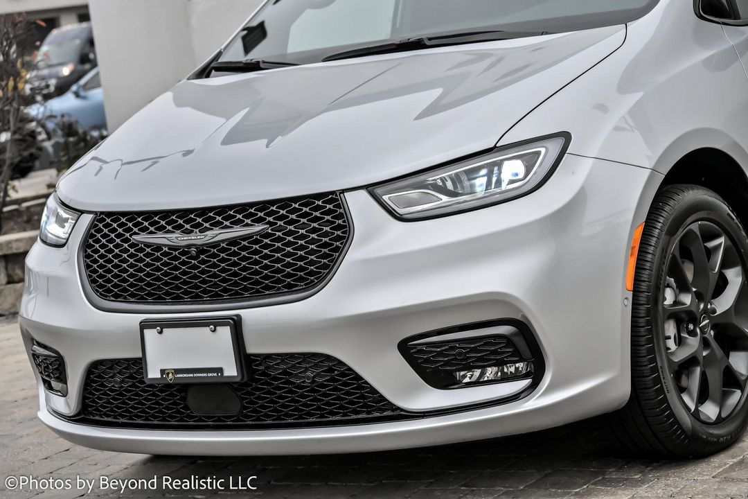 2024 Chrysler Pacifica