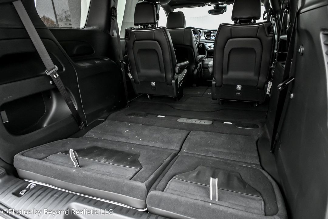 2024 Chrysler Pacifica