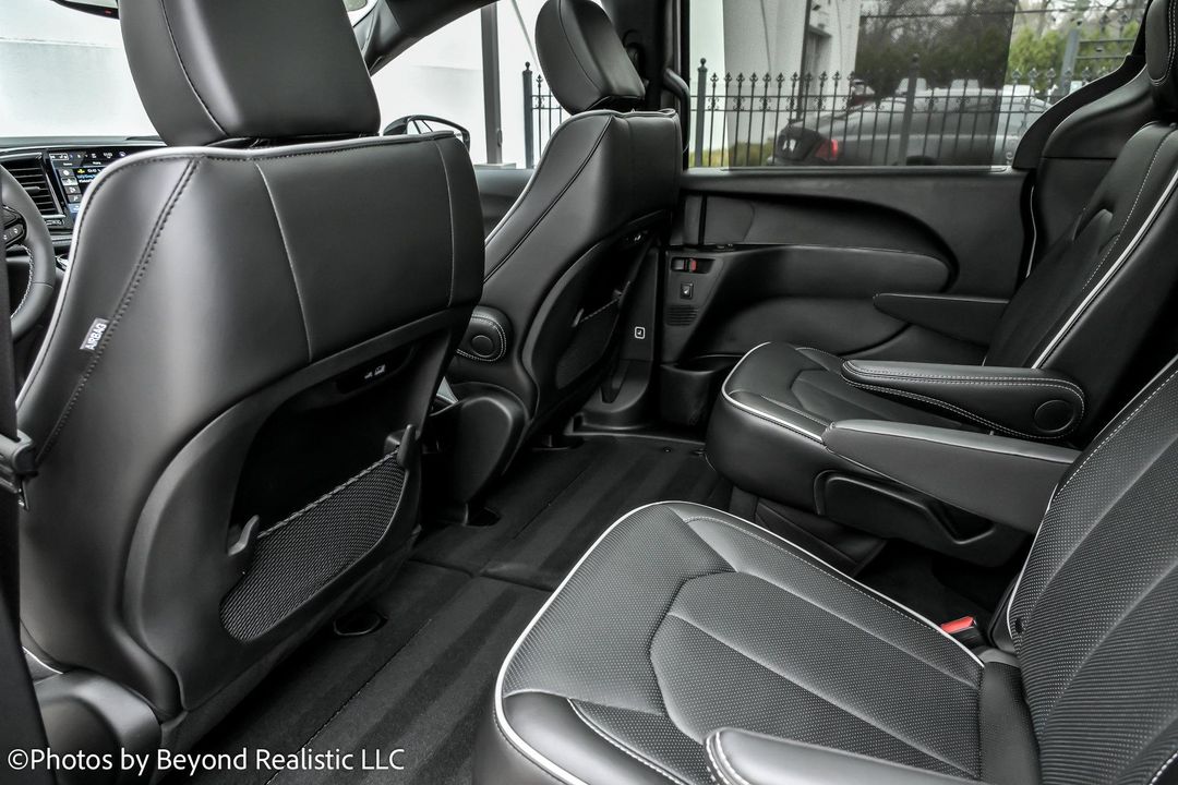 2024 Chrysler Pacifica