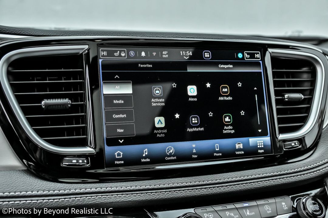 2024 Chrysler Pacifica