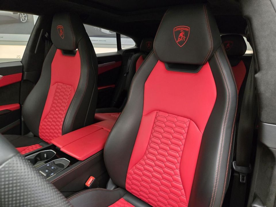 2021 Lamborghini Urus
