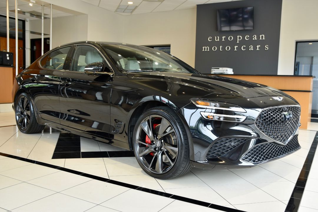2022 Genesis G70