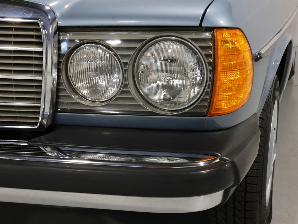 1978 Mercedes-Benz 300 D