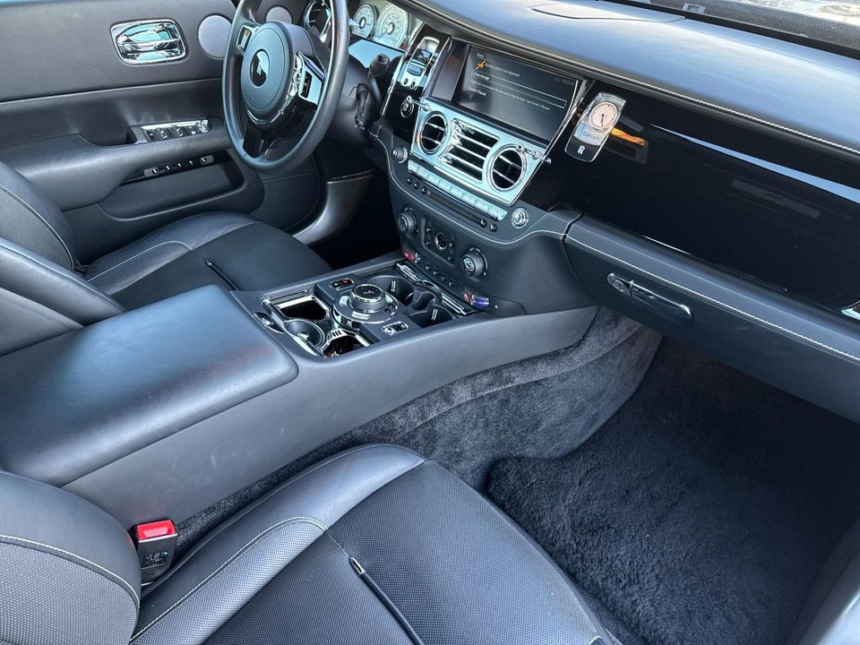 2020 Rolls-Royce Dawn
