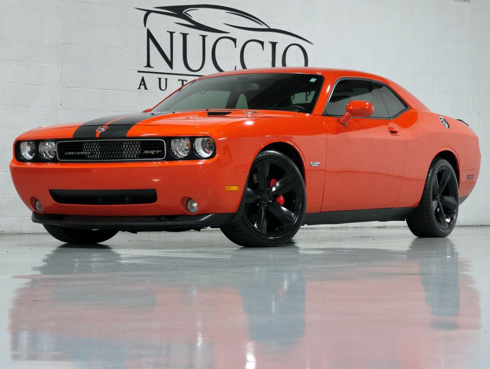 2009 Dodge Challenger SRT8