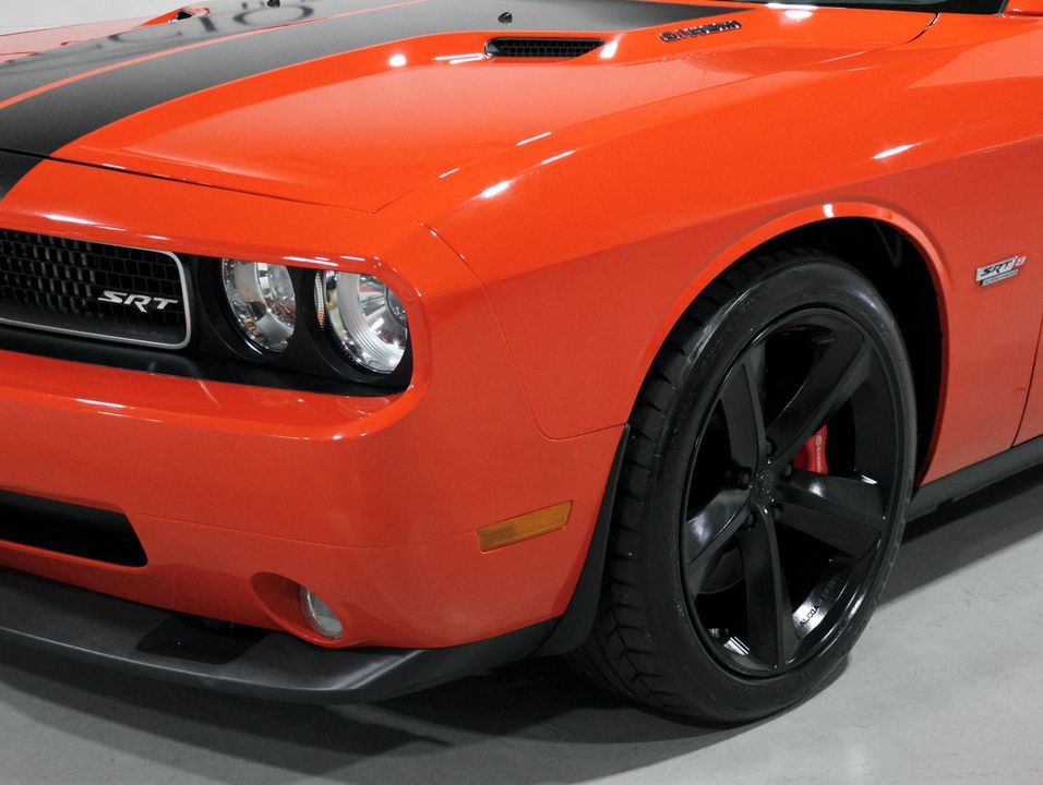 2009 Dodge Challenger SRT8