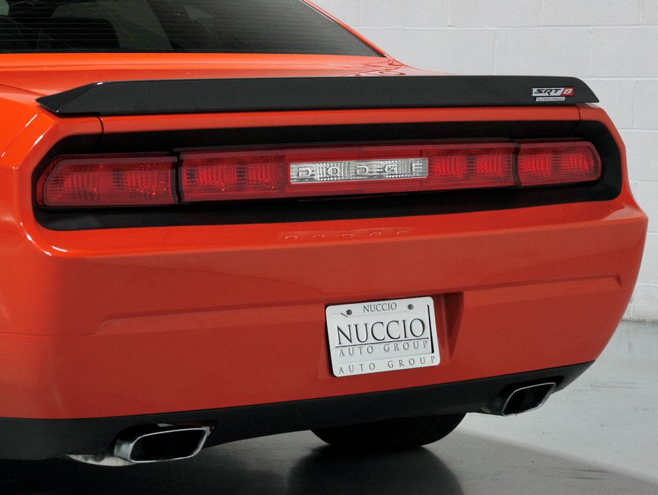 2009 Dodge Challenger SRT8