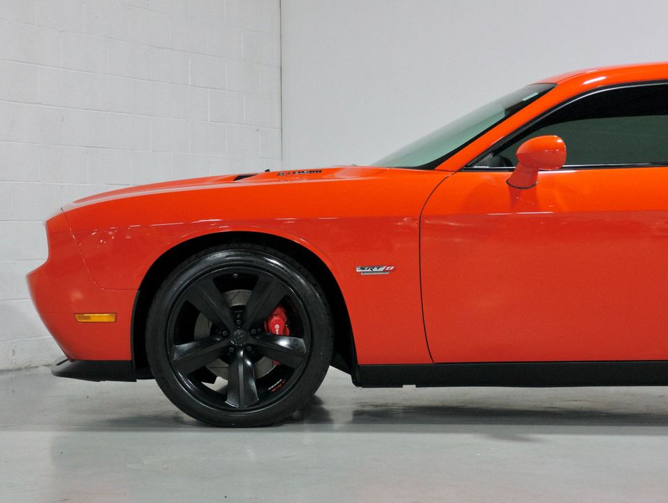 2009 Dodge Challenger SRT8