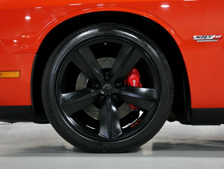 2009 Dodge Challenger SRT8