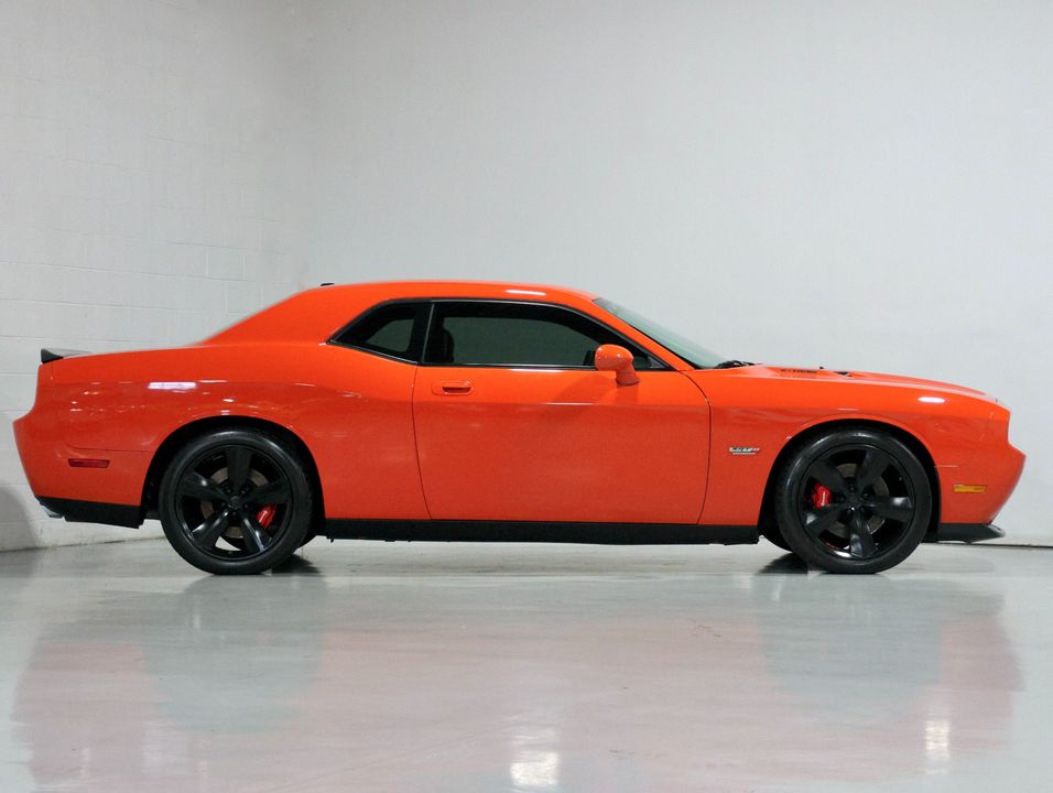 2009 Dodge Challenger SRT8