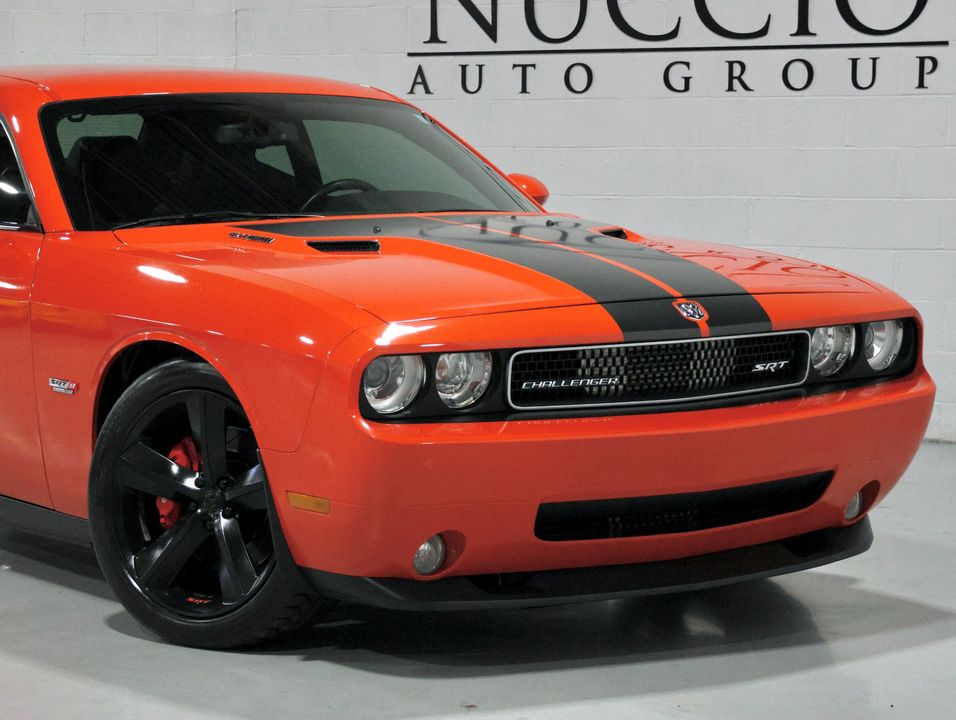 2009 Dodge Challenger SRT8