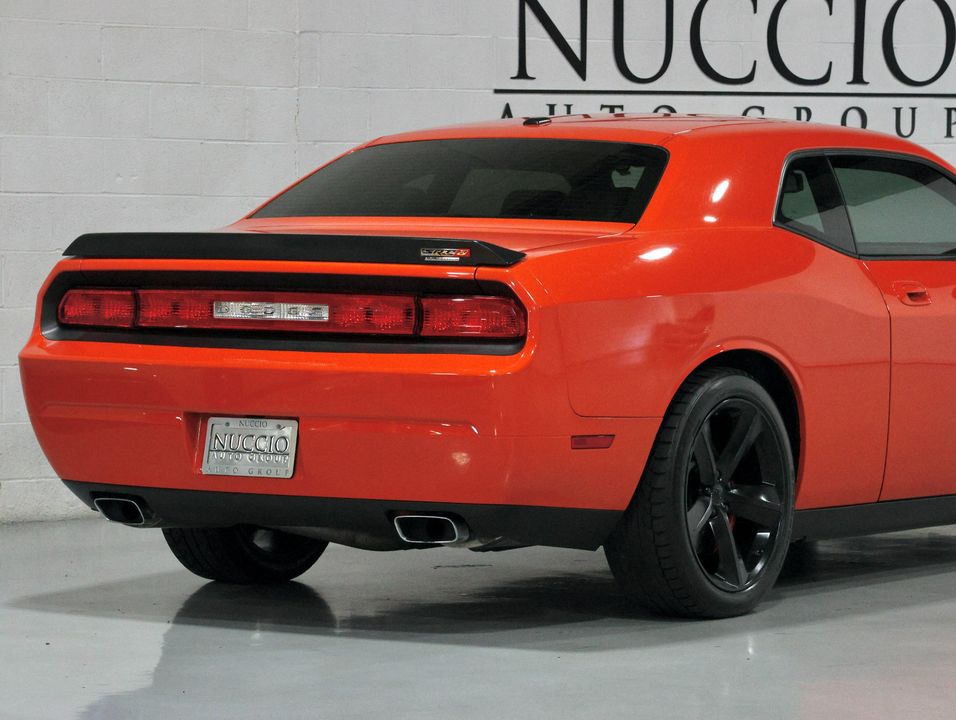 2009 Dodge Challenger SRT8