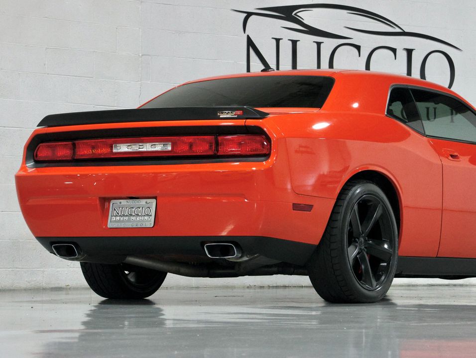 2009 Dodge Challenger SRT8