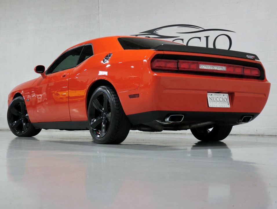 2009 Dodge Challenger SRT8