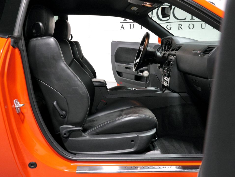 2009 Dodge Challenger SRT8