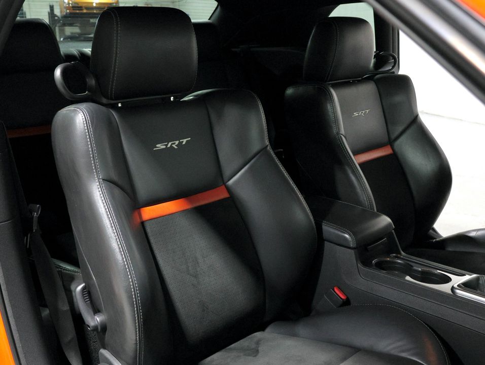 2009 Dodge Challenger SRT8