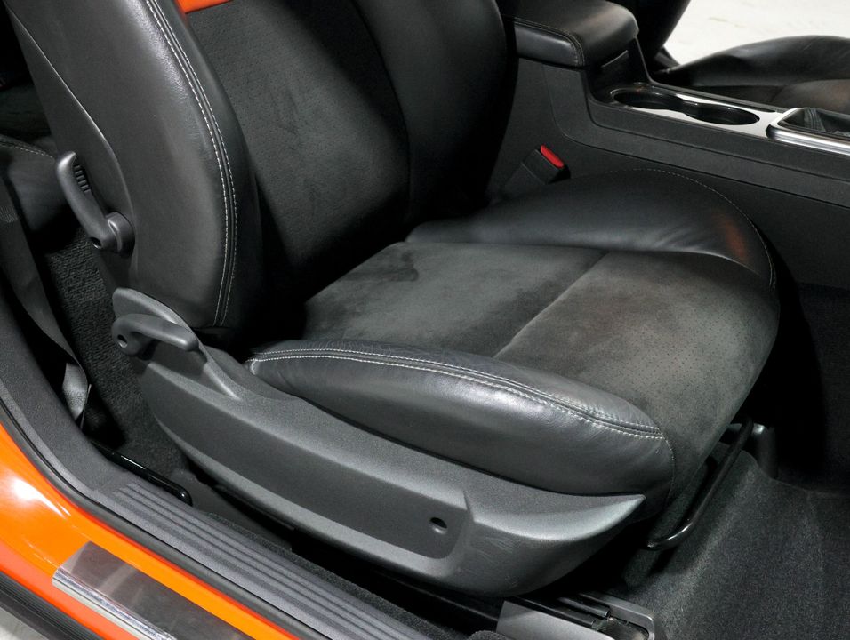2009 Dodge Challenger SRT8